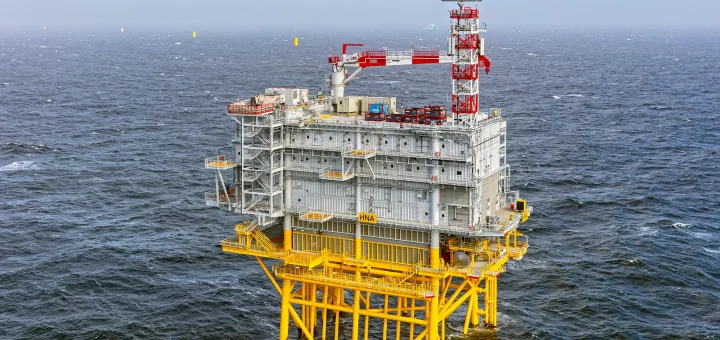 Transformator windpark Hollandse Kust Noord