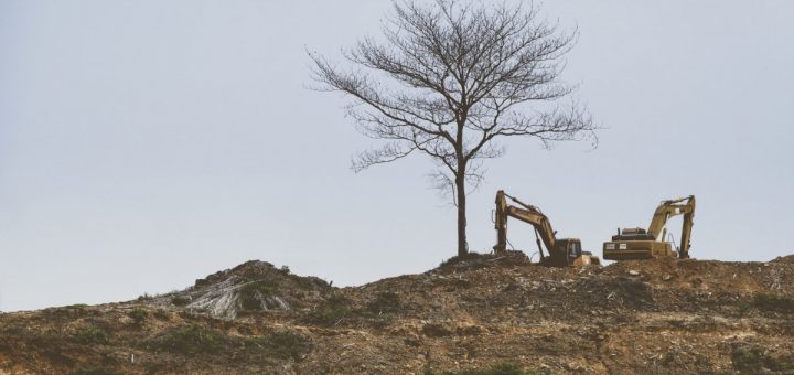 Graafmachines op berg